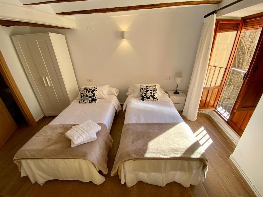 Villa Sol Casa Con Cueva Privada Y Vistas A La Iglesia 雷克纳 外观 照片